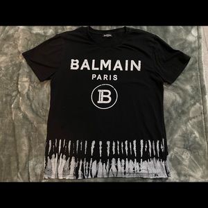 Balmain Paris, size M, graphic tee
